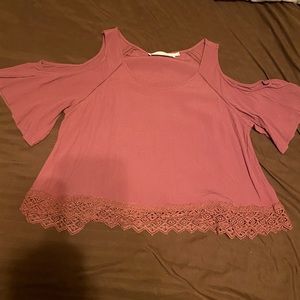 Astr Off the shoulder tank top Marroon